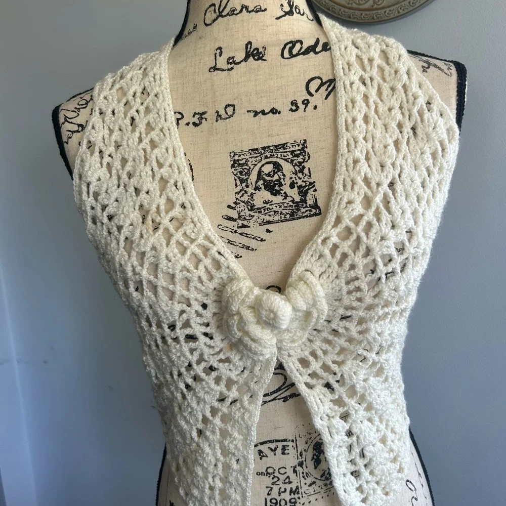 Handmade Cream Crochet Vest‎ - Picture 2 of 7